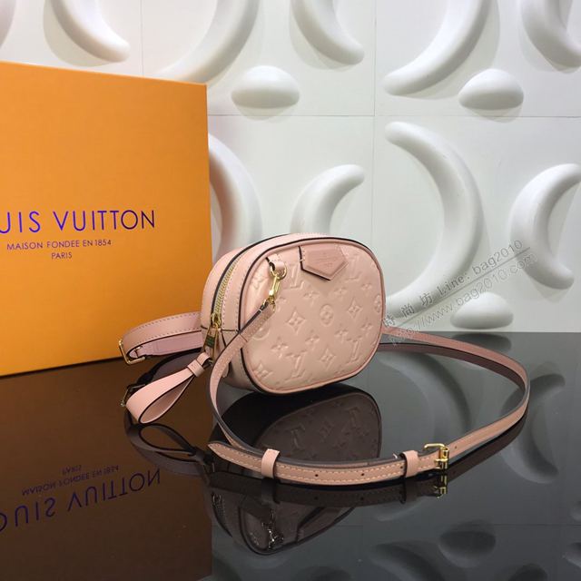 LV包 LV女包 新款Beltbag腰包 MonogramVernis漆光牛皮 LV斜挎小包 LV單肩包  ydh3257